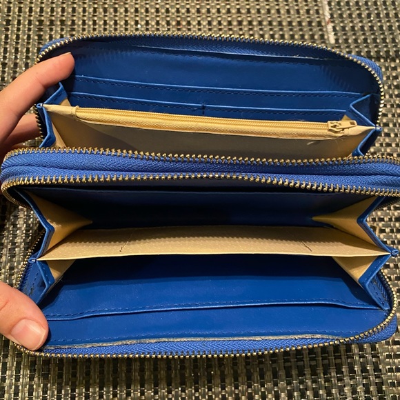 Michael Kors wallet - Picture 4 of 4